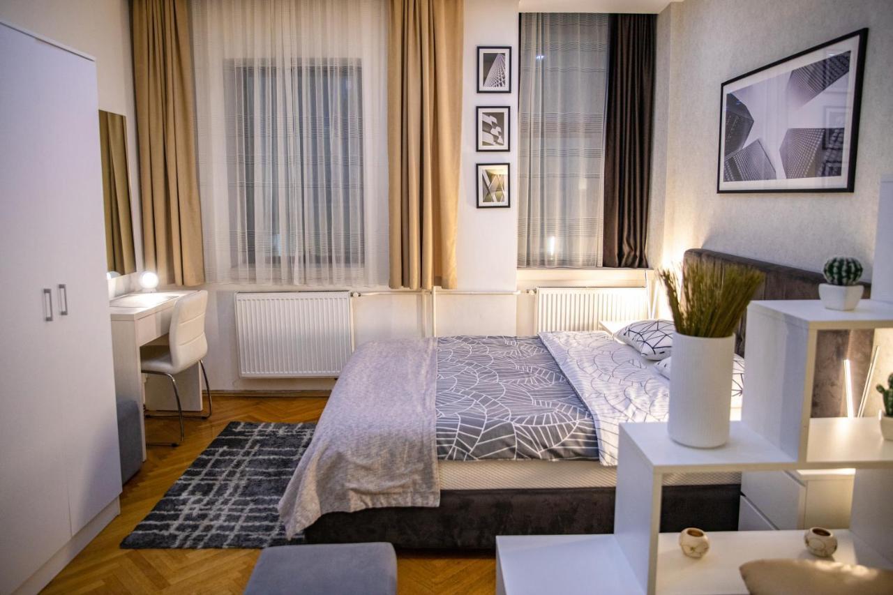 Ni Cubic Central Lux מראה חיצוני תמונה